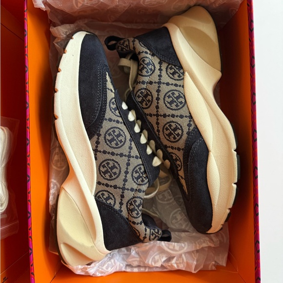 Tory Burch T Monogram Good Luck Trainer Sneakers - Picture 8 of 10